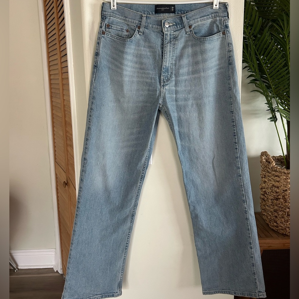 Men’s A&F jeans